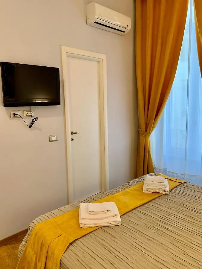 Bed and Breakfast Domus Via Veneto Rzym 2*,